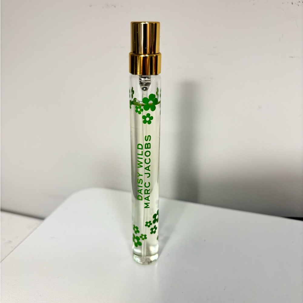 Marc Jacobs Daisy Wild EDP Spray - 10ml